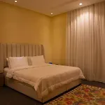Nazeel - Almalaqa 2 Floor Apartment